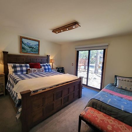 Four Seasons Getaway-Private Hot Spa With Pine Tree Views-Walk To Village And Pineknot Trailhead-Plus King Bed! Big Bear Lake Exterior foto